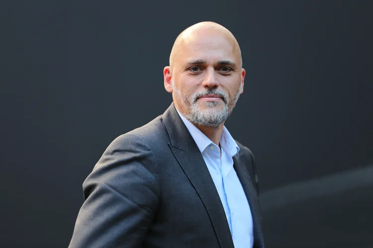 CEO da TAG Heuer deixa o cargo em meio à turbulência do setor